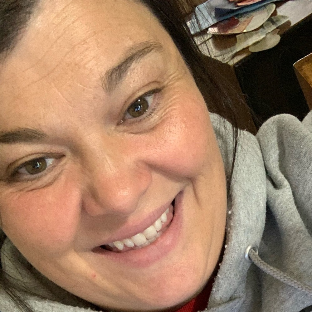 Meet your Posher, Alicia